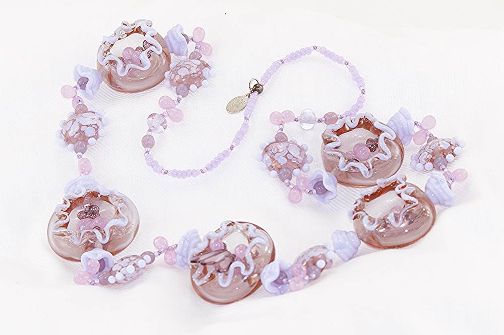 Light purple sea anemone necklace