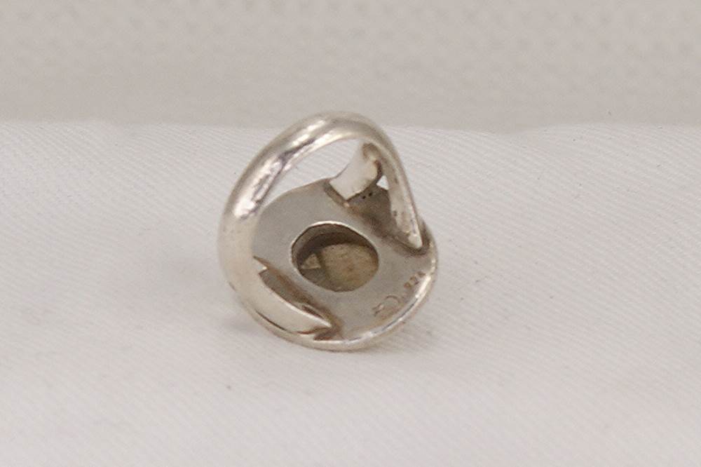 Labradorite and sterling silver, handmade ring.