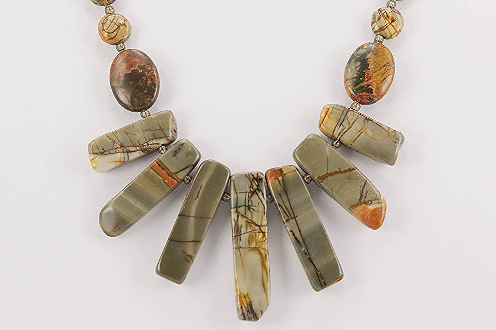 Necklace made with grey picture jasper.