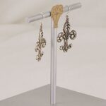 Ritzy solid sterling silver fleur de lis earrings.