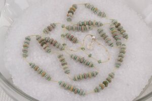 Necklace made of American pixie turquoise and natural jasper form Arizona.