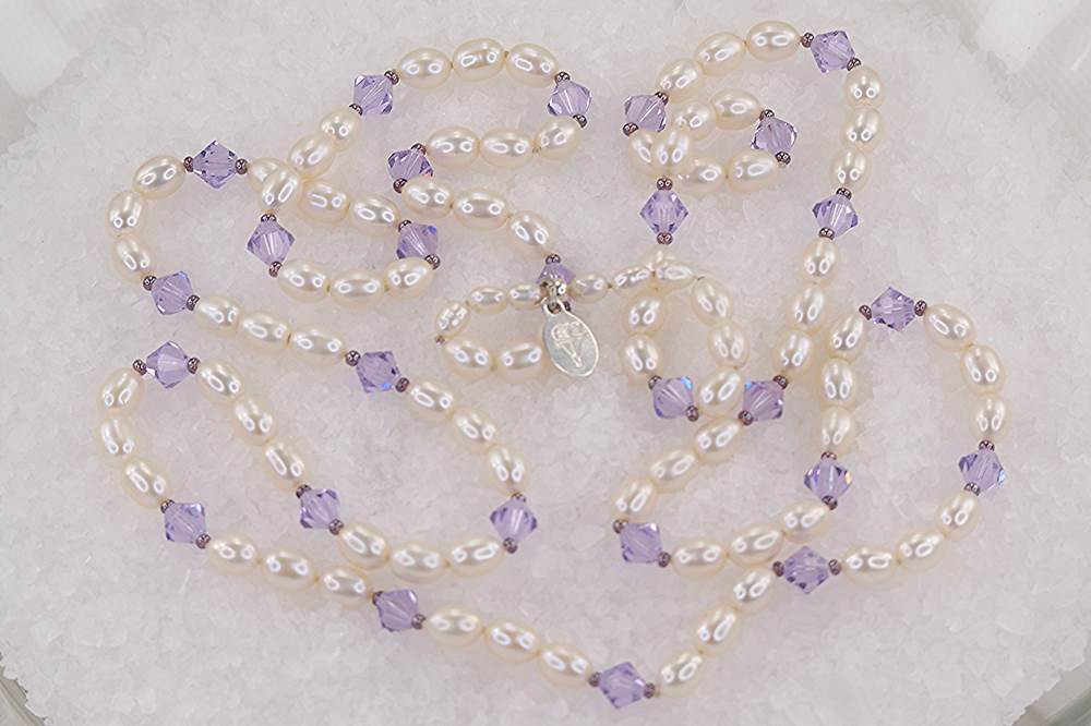 Freshwater pearl necklace with amethyst Swarovski crystals