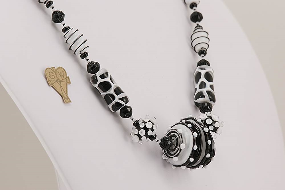 black and white glass spinel necklace