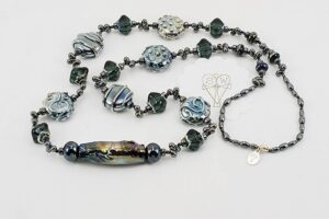 blue-sterling-silver-beaded-necklace