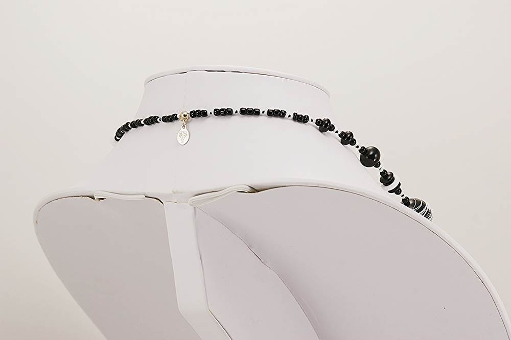 handmade black white beaded necklace