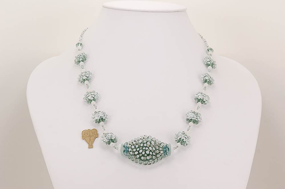 White and gray glass beaded necklace.