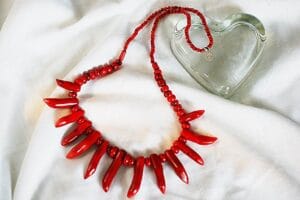 Red coral necklace