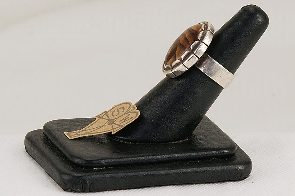 Sterling silver and brown jasper stone ring.