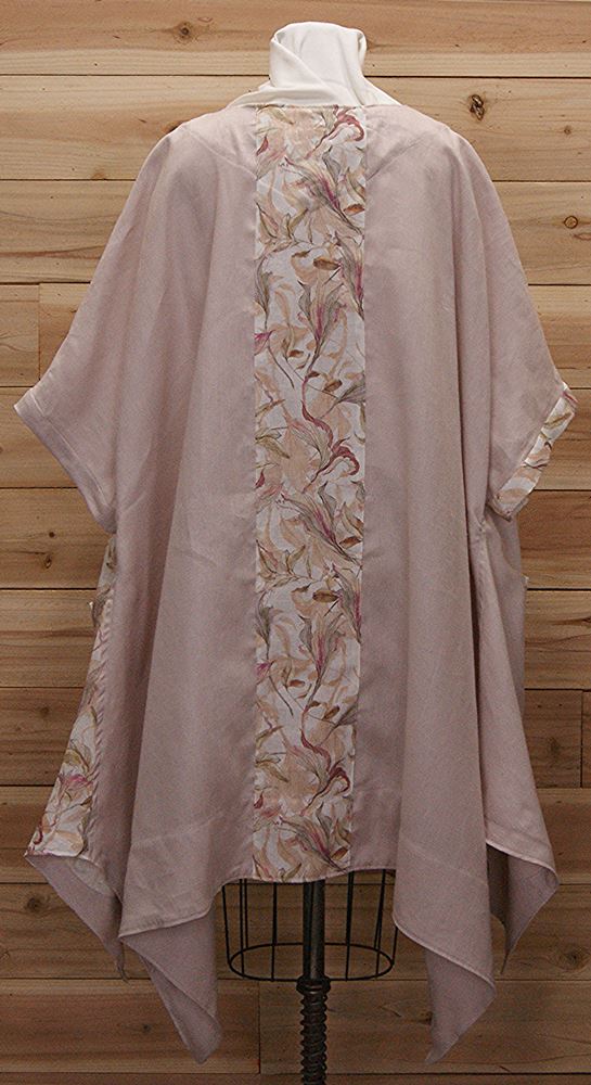 Pale pink Australian linen cloak with 2 large front pockets.