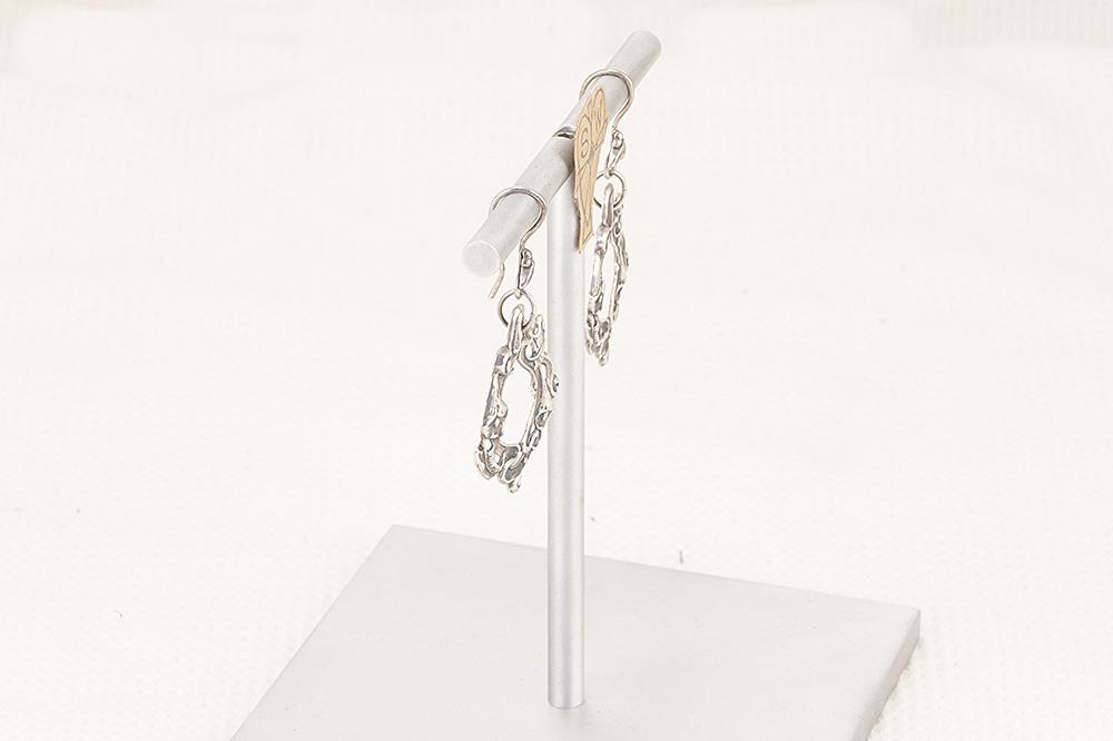 Beautiful sterling silver art nouveau lily earrings.